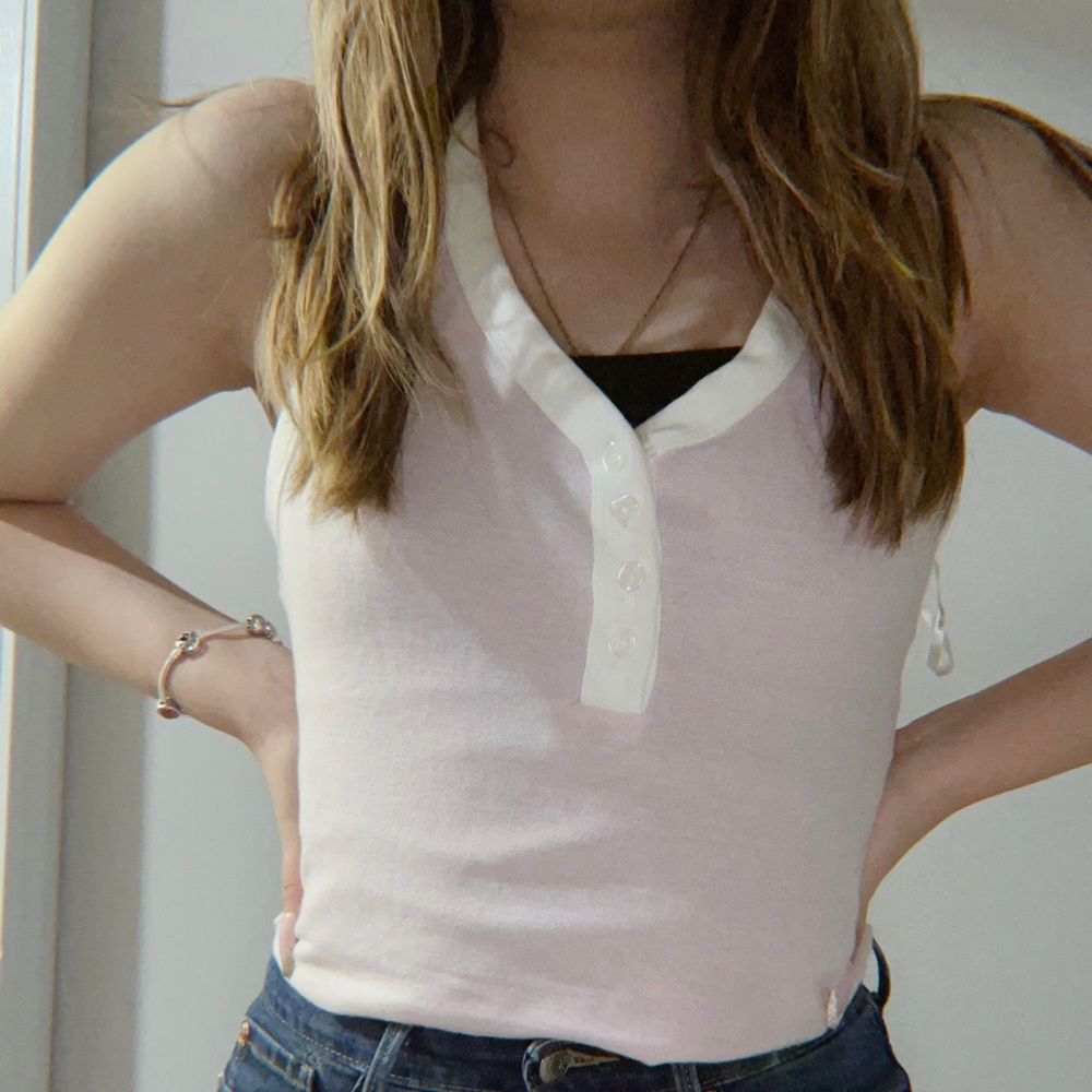 Cropped pink and white tank top